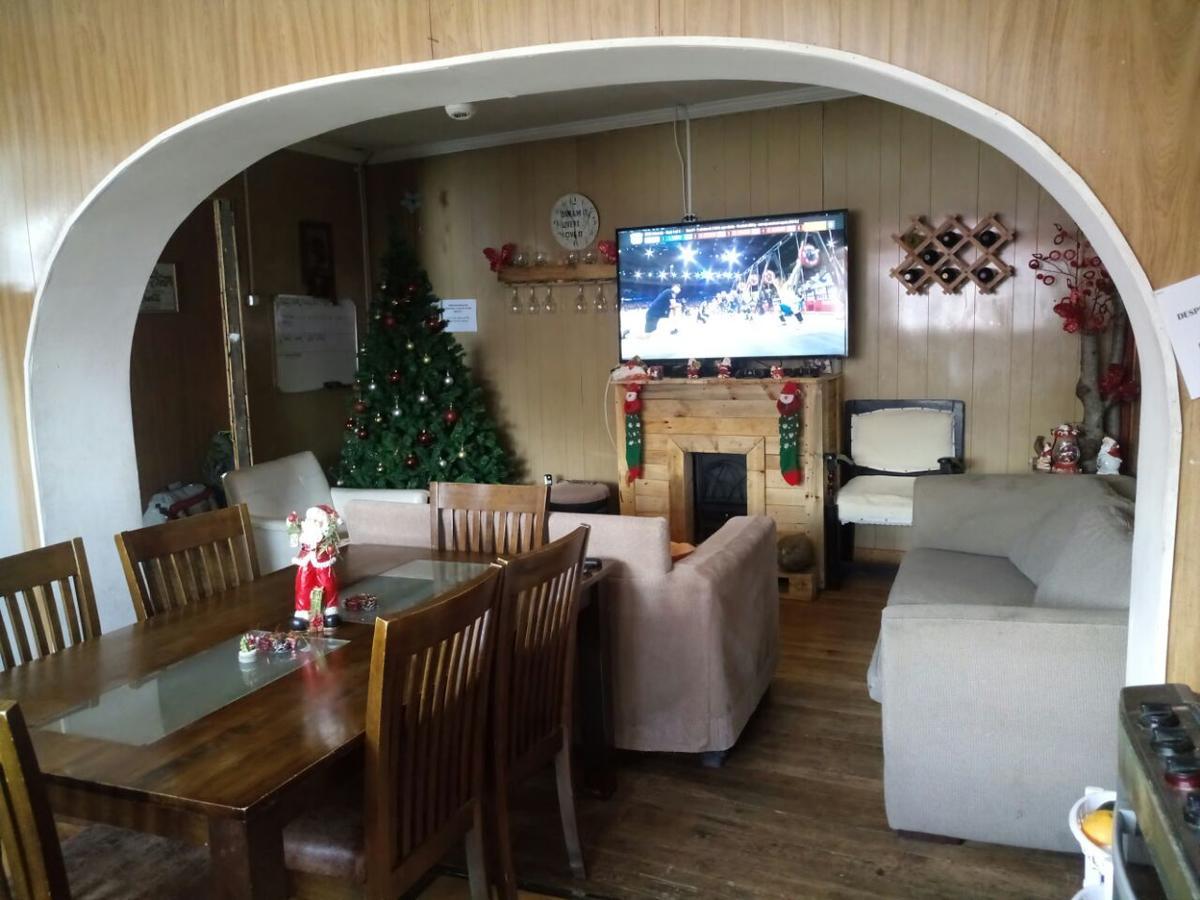 Hostal La Morenita Punta Arenas Eksteriør billede